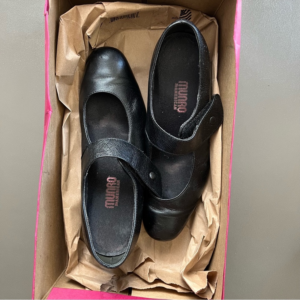 Munro shoes